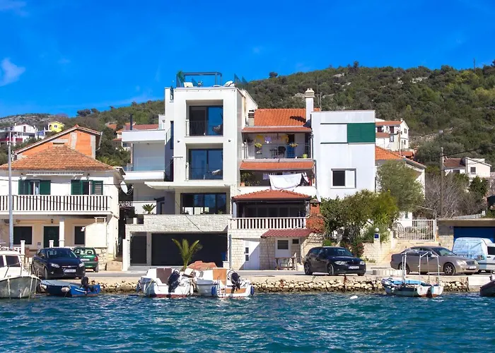 Villa Lux