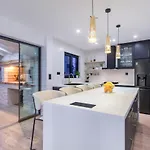 Lux Vinišće